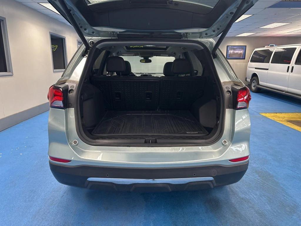 used 2022 Chevrolet Equinox car, priced at $26,724