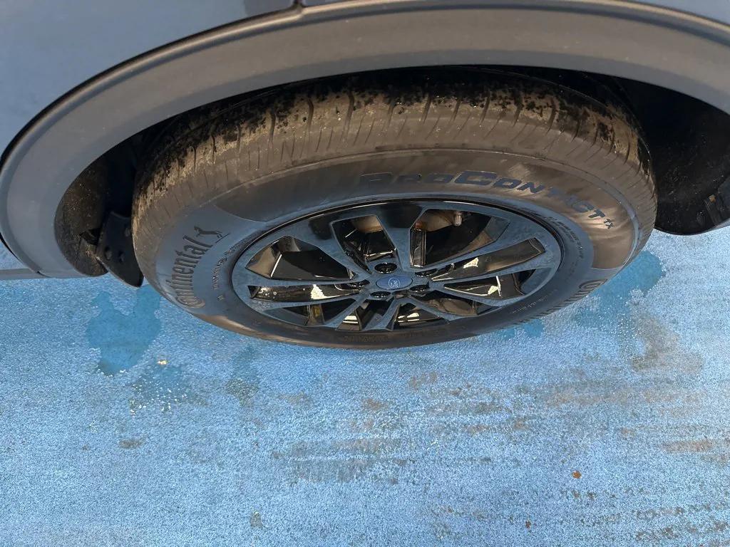 used 2022 Ford Escape car, priced at $19,990