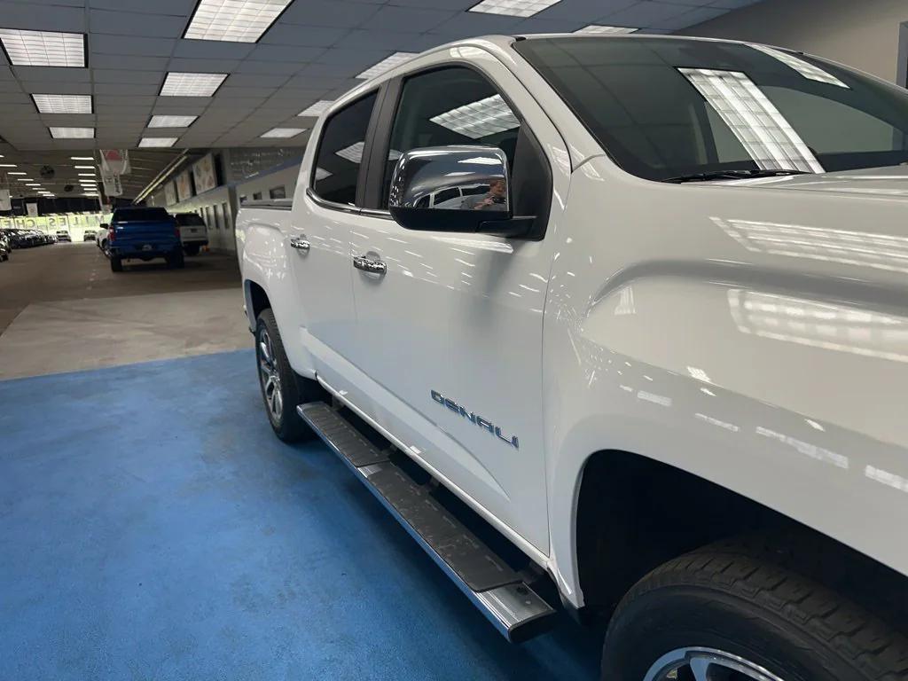 used 2022 GMC Canyon car, priced at $34,470