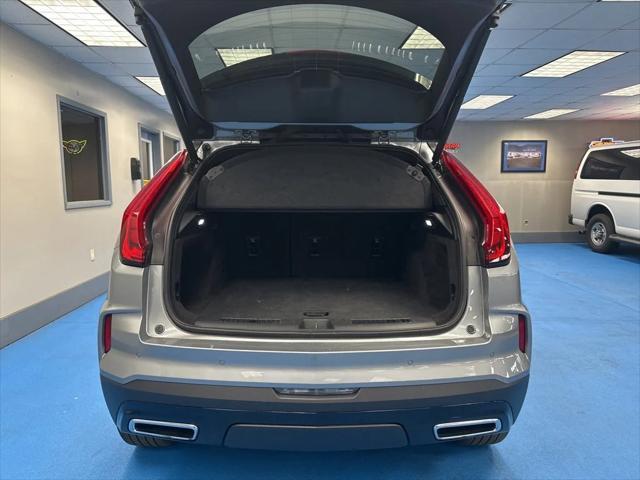 used 2024 Cadillac XT4 car, priced at $35,990