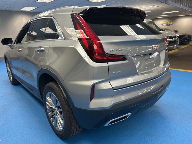 used 2024 Cadillac XT4 car, priced at $35,990
