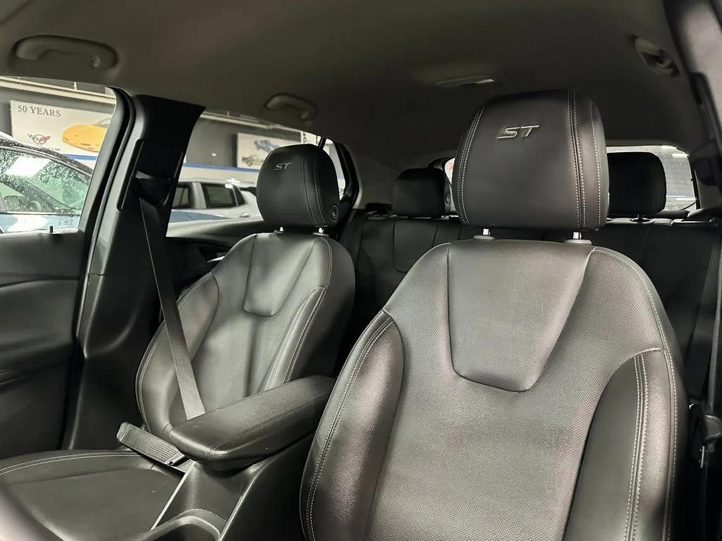 used 2024 Buick Encore GX car, priced at $22,990