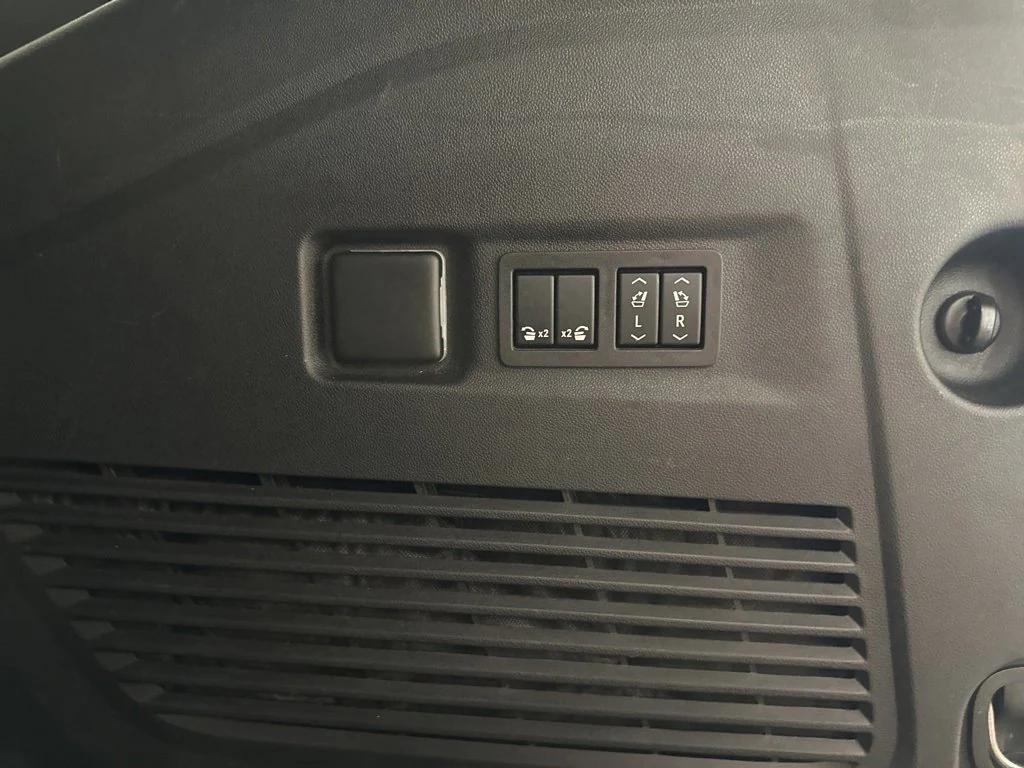 used 2023 Chevrolet Suburban car, priced at $48,990