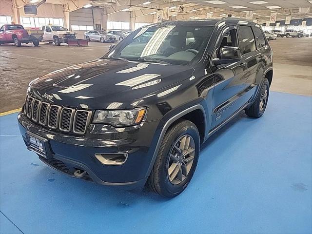 used 2017 Jeep Grand Cherokee car, priced at $13,220