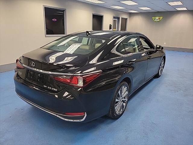 used 2021 Lexus ES 250 car, priced at $25,550