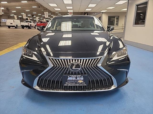 used 2021 Lexus ES 250 car, priced at $25,550