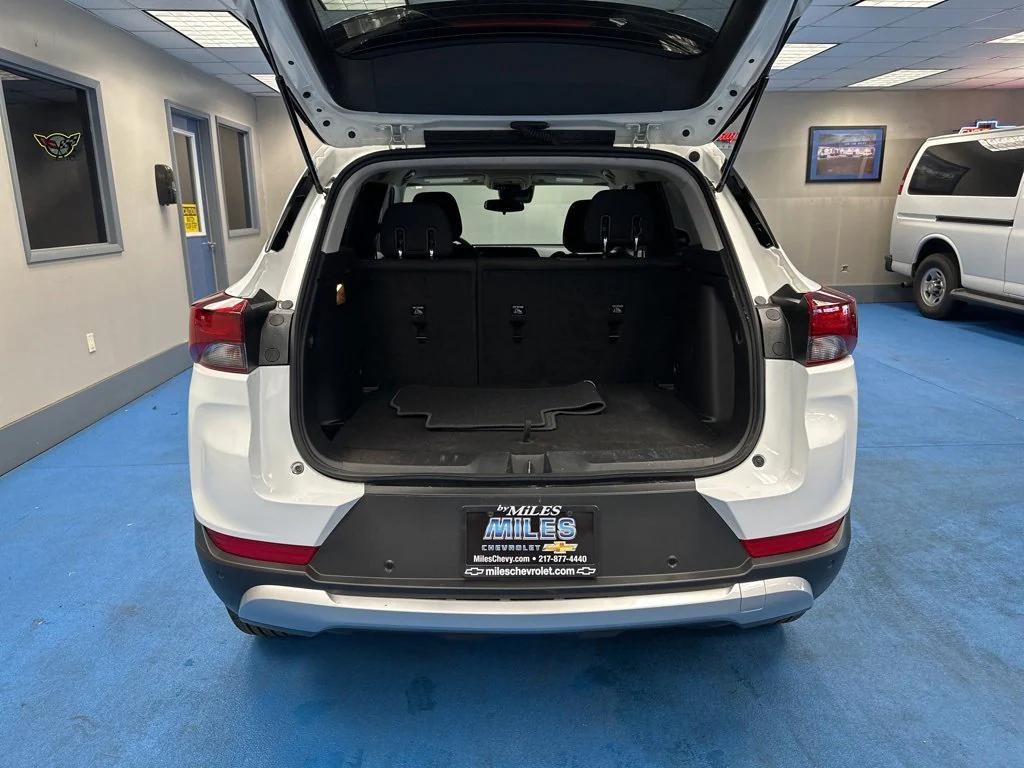 used 2025 Chevrolet TrailBlazer car, priced at $22,680