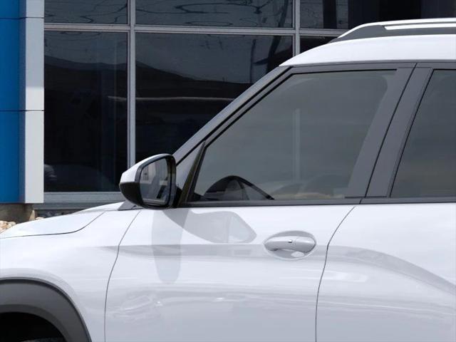 new 2025 Chevrolet TrailBlazer car, priced at $29,580