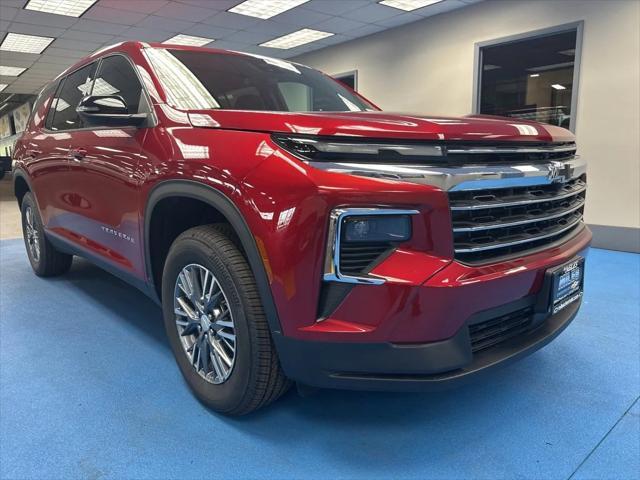 new 2025 Chevrolet Traverse car, priced at $41,940