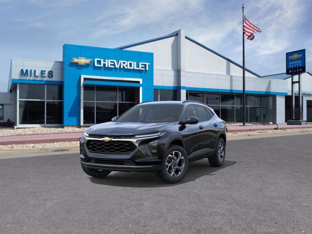 new 2025 Chevrolet Trax car, priced at $24,235