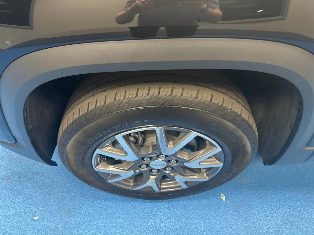 used 2023 GMC Acadia car, priced at $22,510