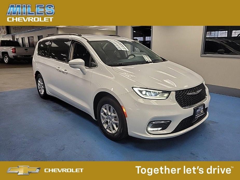 used 2022 Chrysler Pacifica car, priced at $25,103