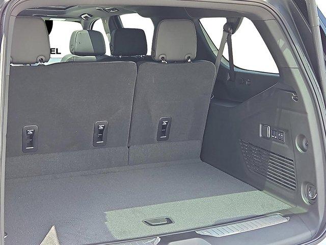 new 2025 Chevrolet Suburban car, priced at $94,450