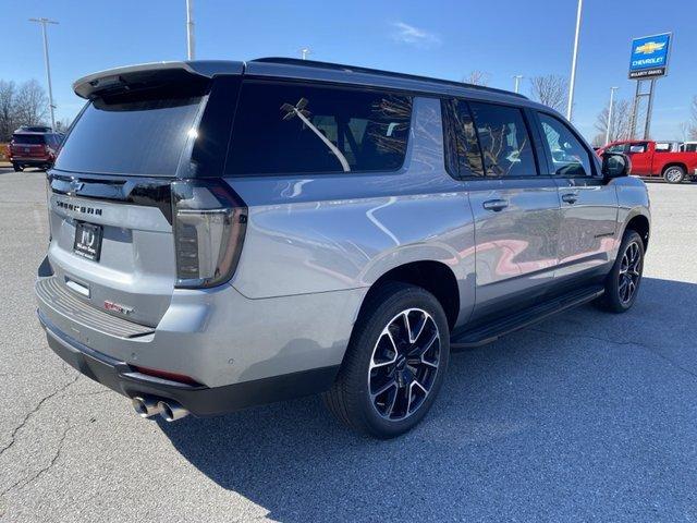 new 2025 Chevrolet Suburban car, priced at $77,195