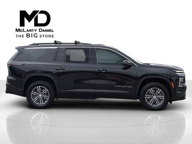 used 2024 Chevrolet Traverse car, priced at $39,385