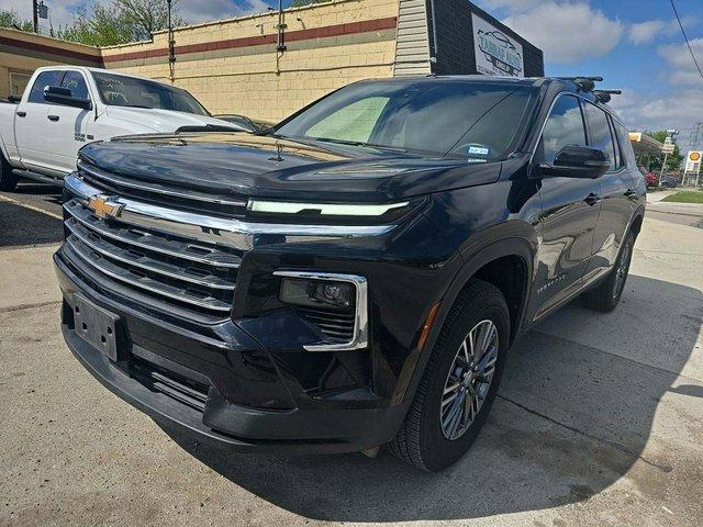 used 2024 Chevrolet Traverse car, priced at $39,817