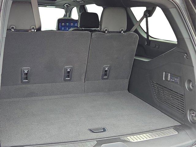new 2025 Chevrolet Suburban car, priced at $78,515