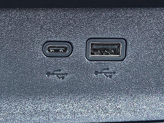 new 2026 Chevrolet Equinox car, priced at $32,090