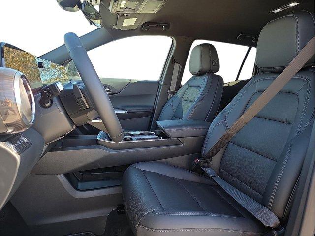 new 2026 Chevrolet Equinox car, priced at $32,090