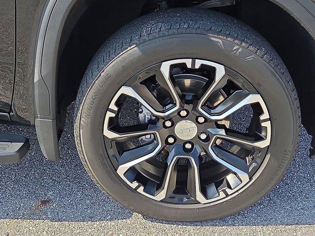 used 2024 GMC Sierra 1500 car, priced at $45,017