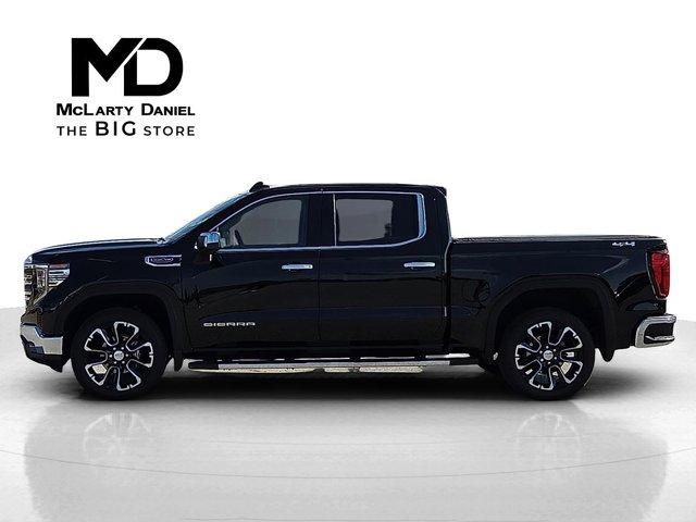 used 2024 GMC Sierra 1500 car, priced at $45,017