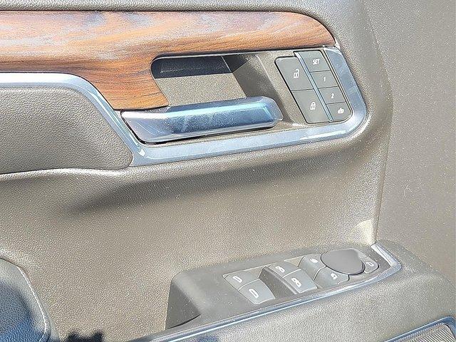 used 2024 GMC Sierra 1500 car, priced at $45,017