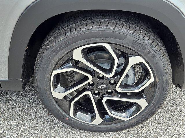 new 2025 Chevrolet Trax car, priced at $24,690