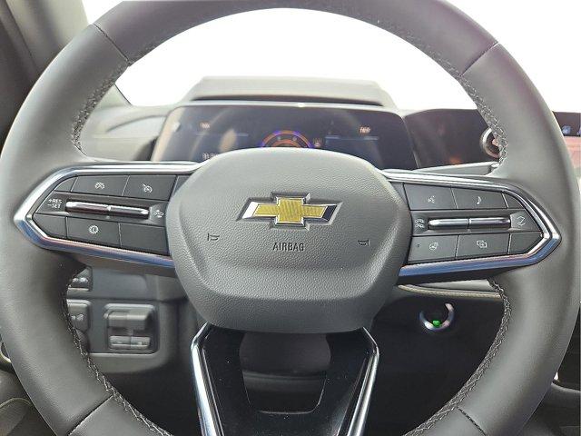 new 2025 Chevrolet Suburban car, priced at $90,175