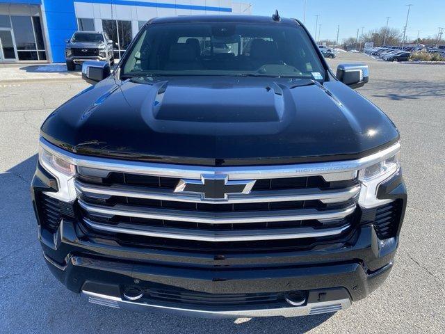 new 2025 Chevrolet Silverado 1500 car, priced at $67,666