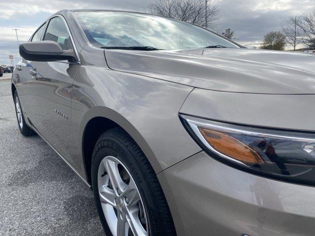 used 2022 Chevrolet Malibu car, priced at $20,001