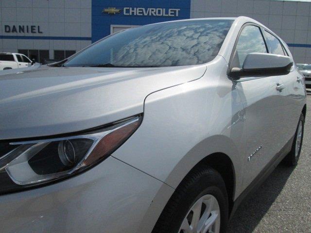 used 2020 Chevrolet Equinox car, priced at $20,550