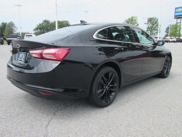 new 2025 Chevrolet Malibu car, priced at $28,000