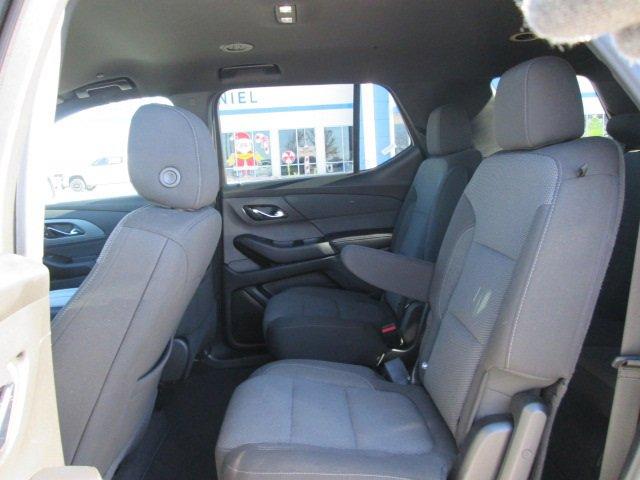 used 2023 Chevrolet Traverse car, priced at $29,177