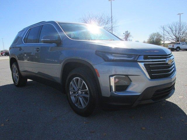 used 2023 Chevrolet Traverse car, priced at $29,177