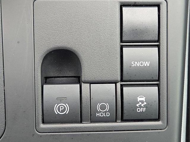 used 2023 Toyota Highlander car, priced at $36,150