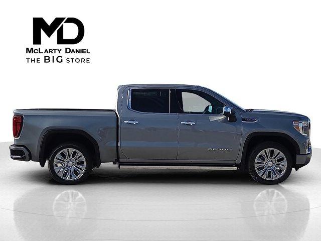 used 2022 GMC Sierra 1500 car, priced at $45,885