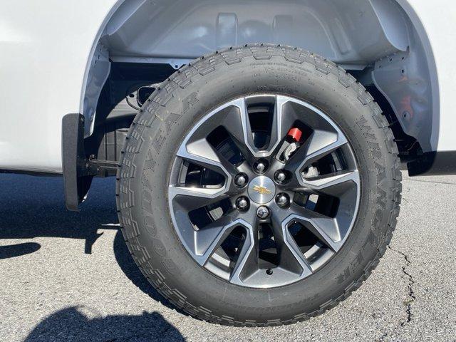 new 2025 Chevrolet Silverado 1500 car, priced at $54,632