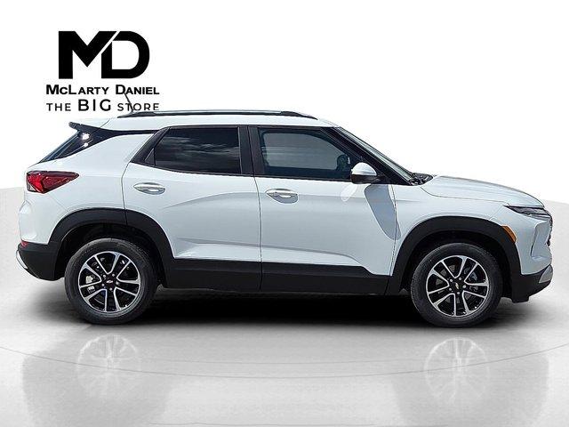 new 2026 Chevrolet TrailBlazer car, priced at $24,175