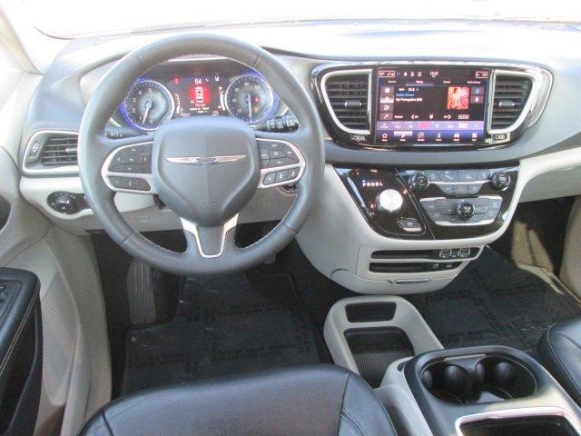 used 2022 Chrysler Pacifica car, priced at $23,281