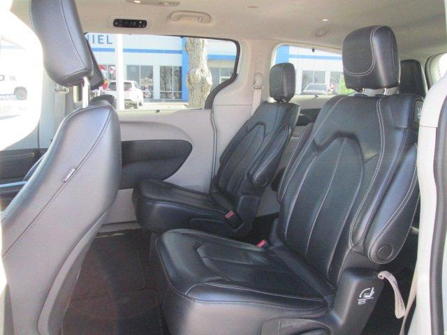 used 2022 Chrysler Pacifica car, priced at $23,281