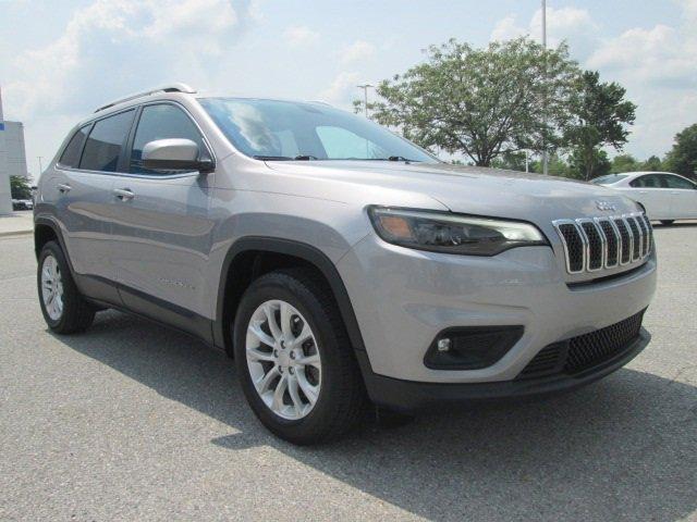 used 2019 Jeep Cherokee car