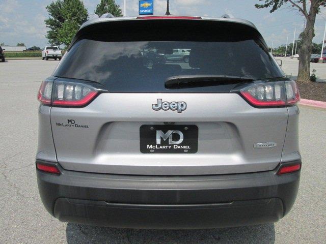 used 2019 Jeep Cherokee car