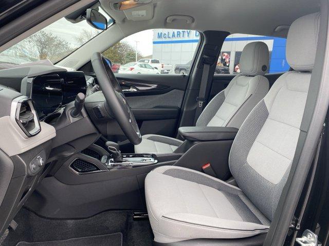 new 2024 Chevrolet TrailBlazer car, priced at $25,000