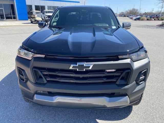 new 2025 Chevrolet Colorado car, priced at $42,517