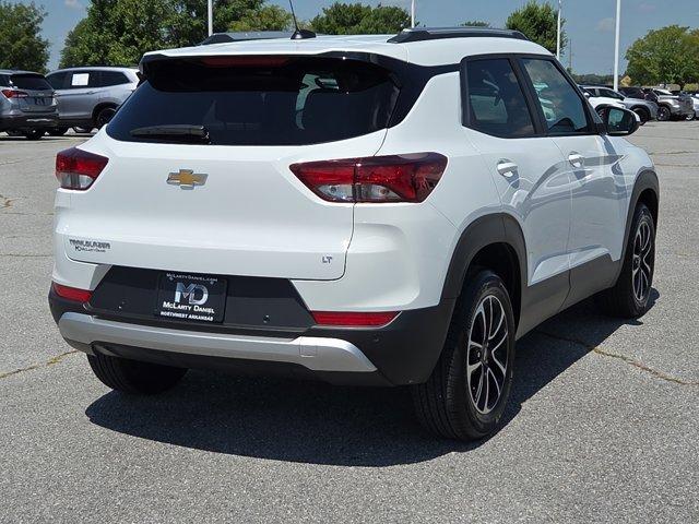 used 2024 Chevrolet TrailBlazer car, priced at $24,933