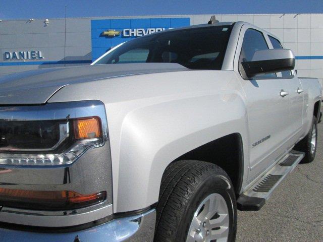 used 2018 Chevrolet Silverado 1500 car, priced at $25,785