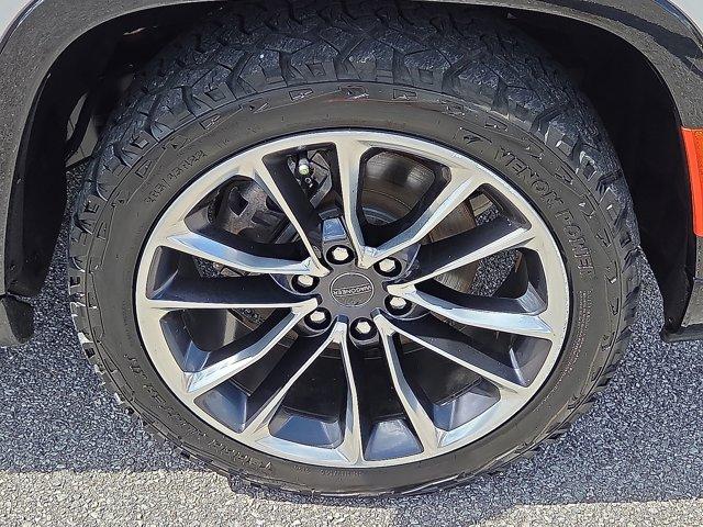 used 2022 Jeep Wagoneer car, priced at $40,000