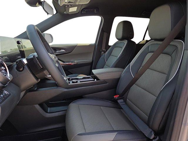 new 2026 Chevrolet Equinox car, priced at $31,370