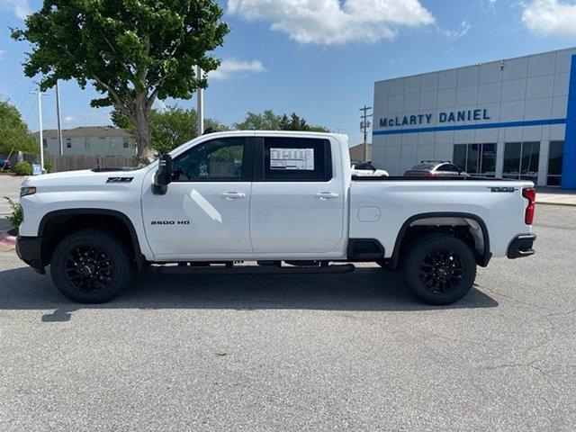 new 2025 Chevrolet Silverado 2500 car, priced at $69,000