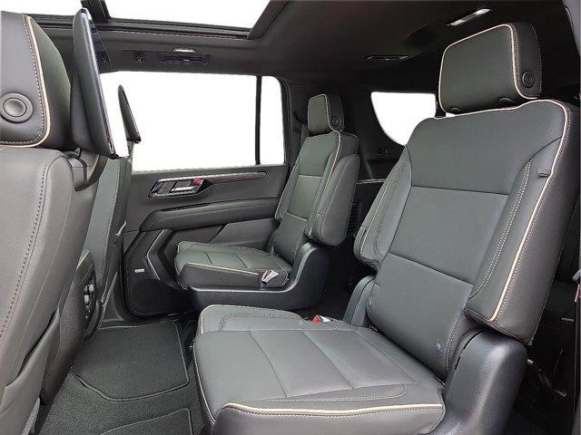 new 2025 Chevrolet Suburban car, priced at $89,675